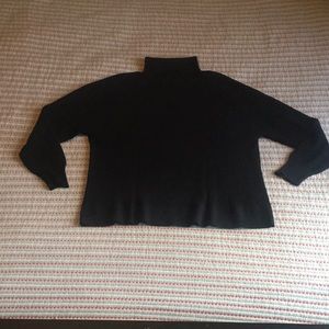 Light weight turtleneck sweater